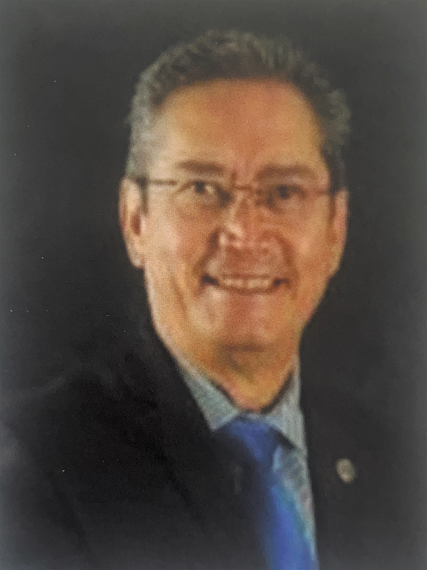 Dr. Carlos Hidalgo Valadez
