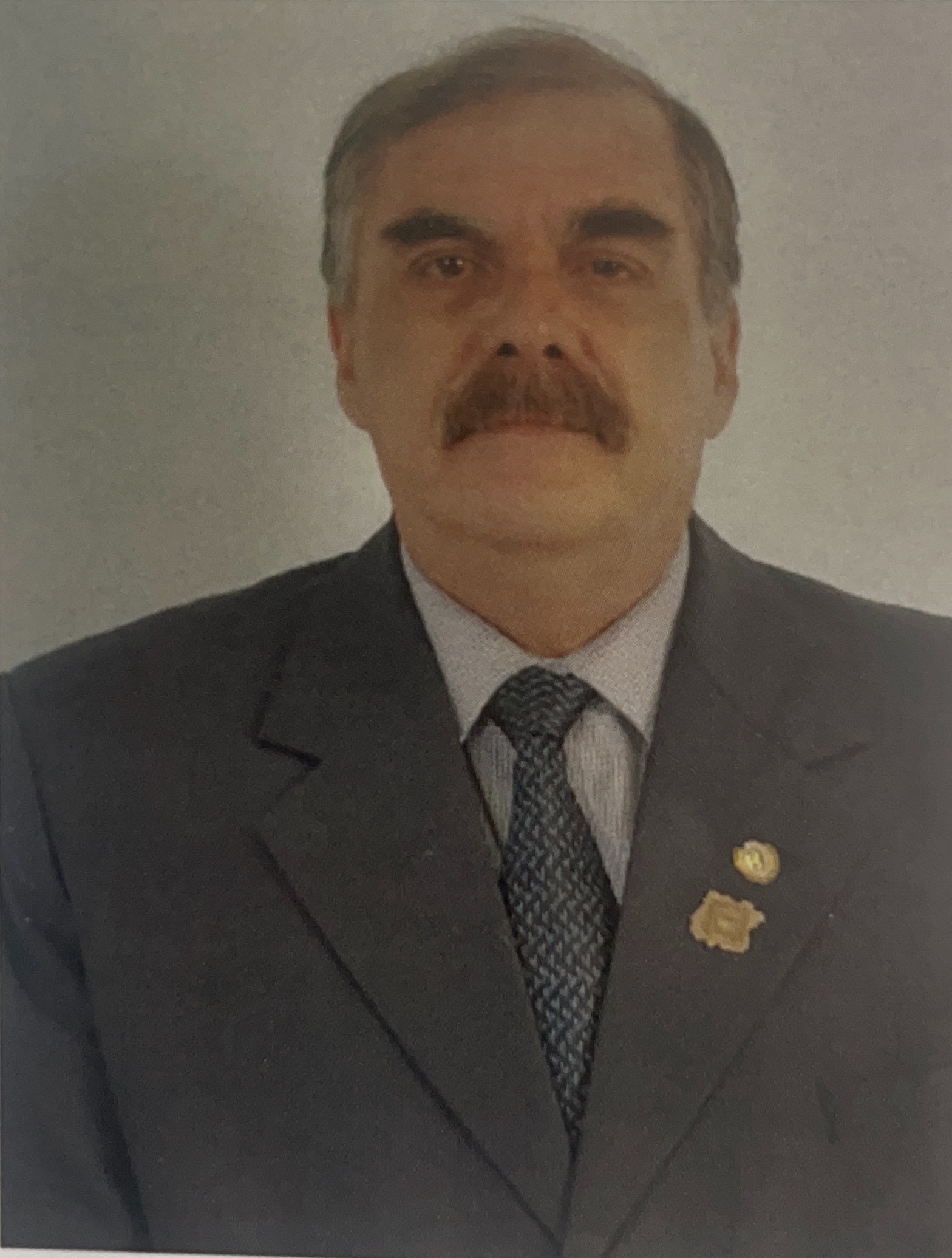 Dr. Sergio Arturo Villalobos Rivera
